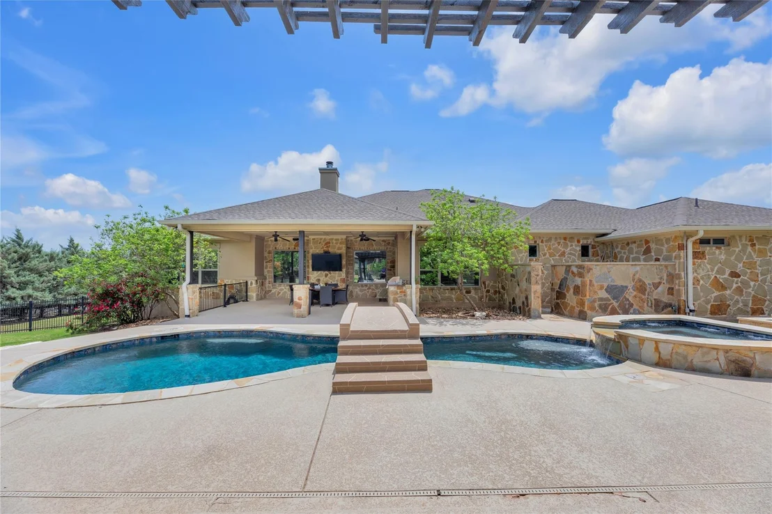 Photo of 104 Tuscany WAY