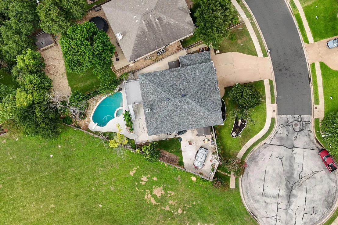Photo of 16019 Dark LN