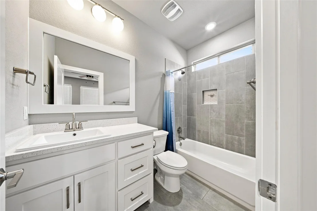 Photo of 112 Dax DR