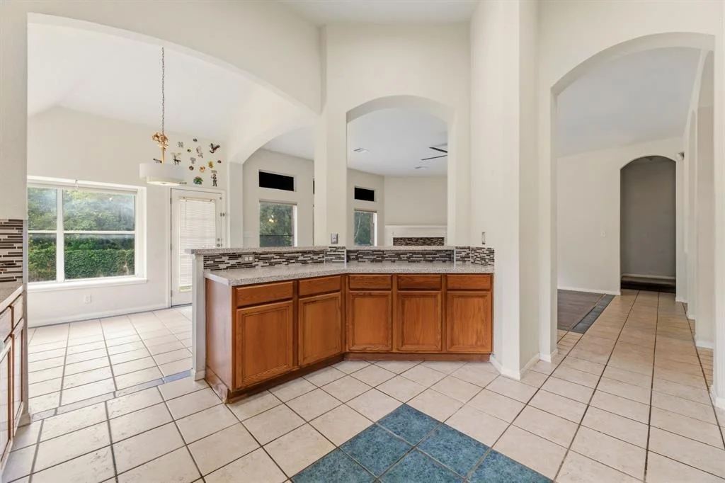 Photo of 406 Bellaire Oaks DR