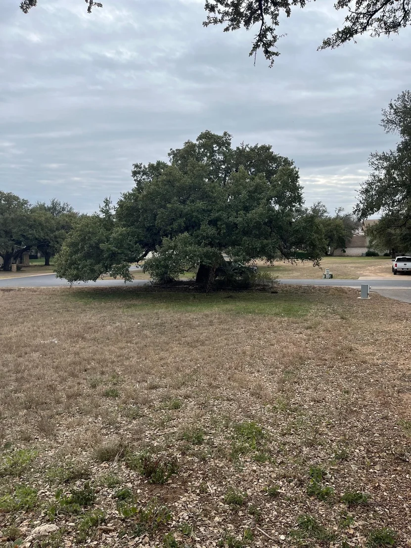 Photo of 700 Red Sails DR