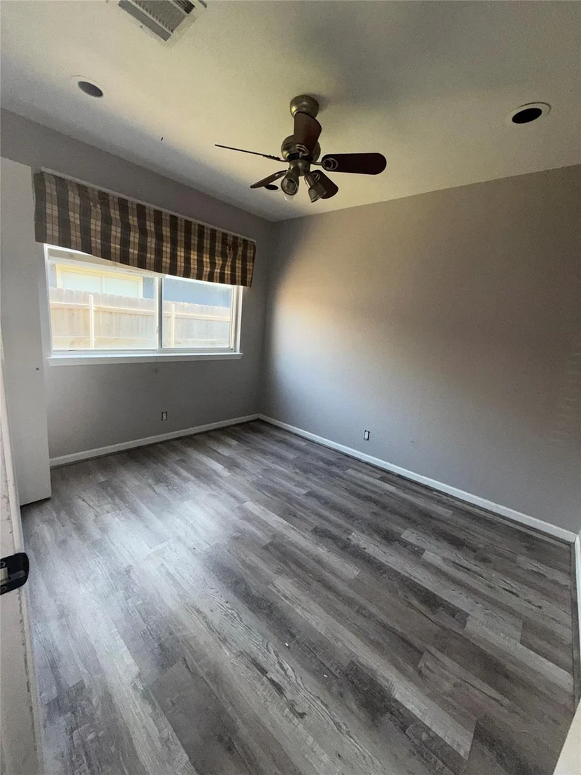 Photo of 219 Juniper DR