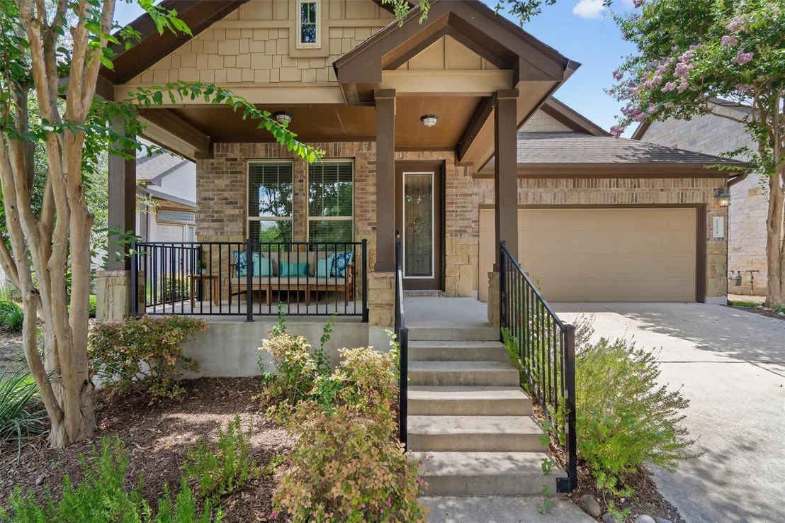 Photo of 1128 Clearwing CIR