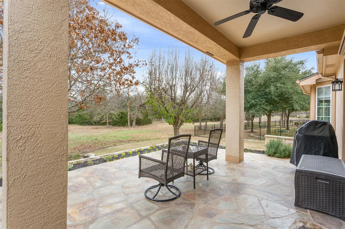 Photo of 619 Breezeway LN