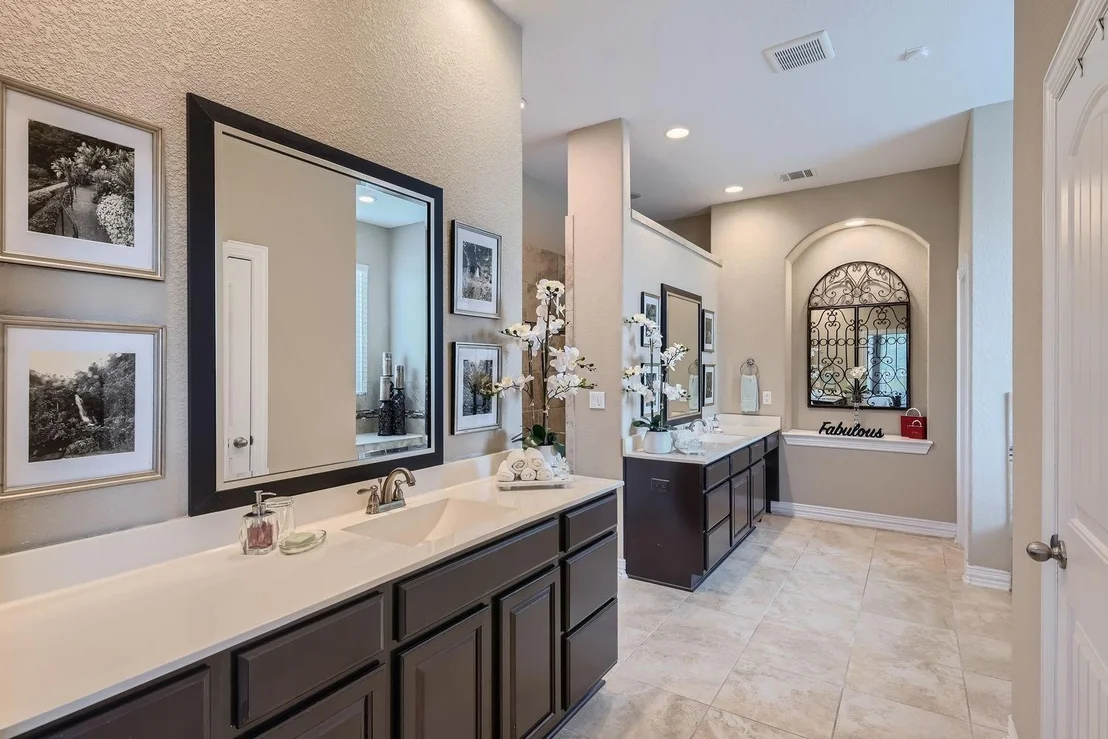 Photo of 491 Betony LOOP