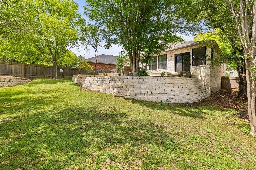 Photo of 2720 Cascade Falls DR