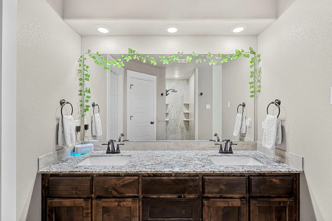 Photo of 119 Savage CIR