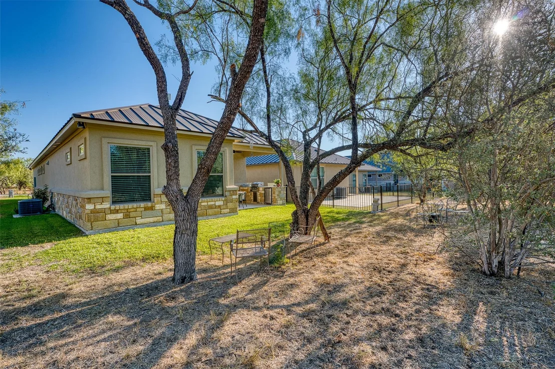 Photo of 317 Parallel Circle CIR