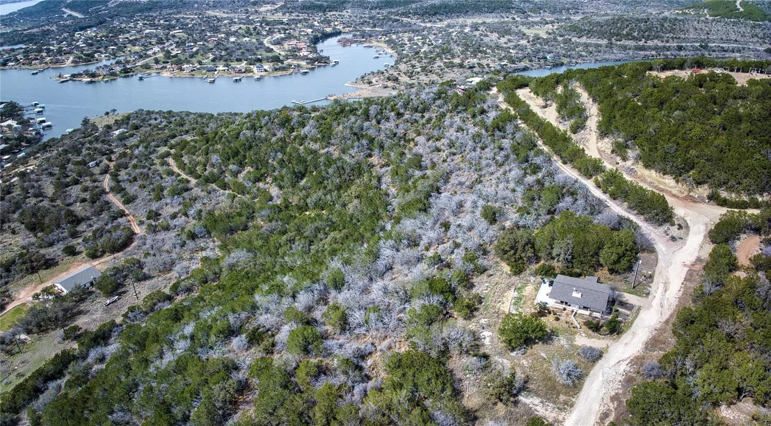 Photo of 215 Coyote LN