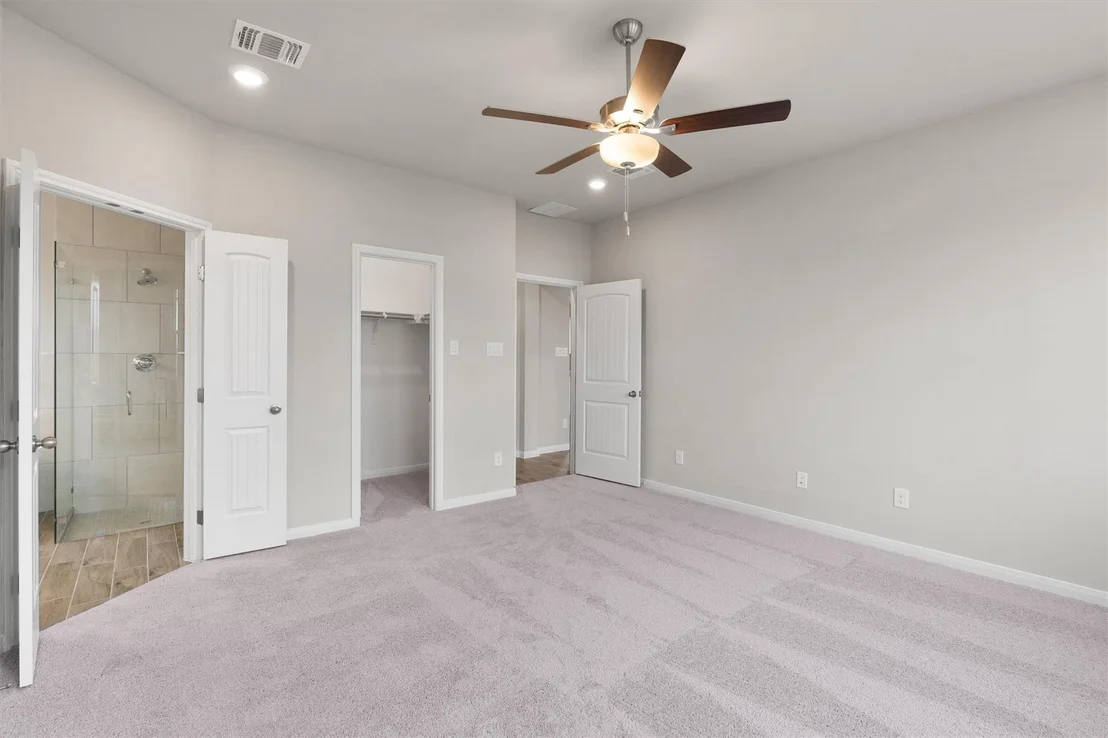 Photo of 301 Stellar Wind DR