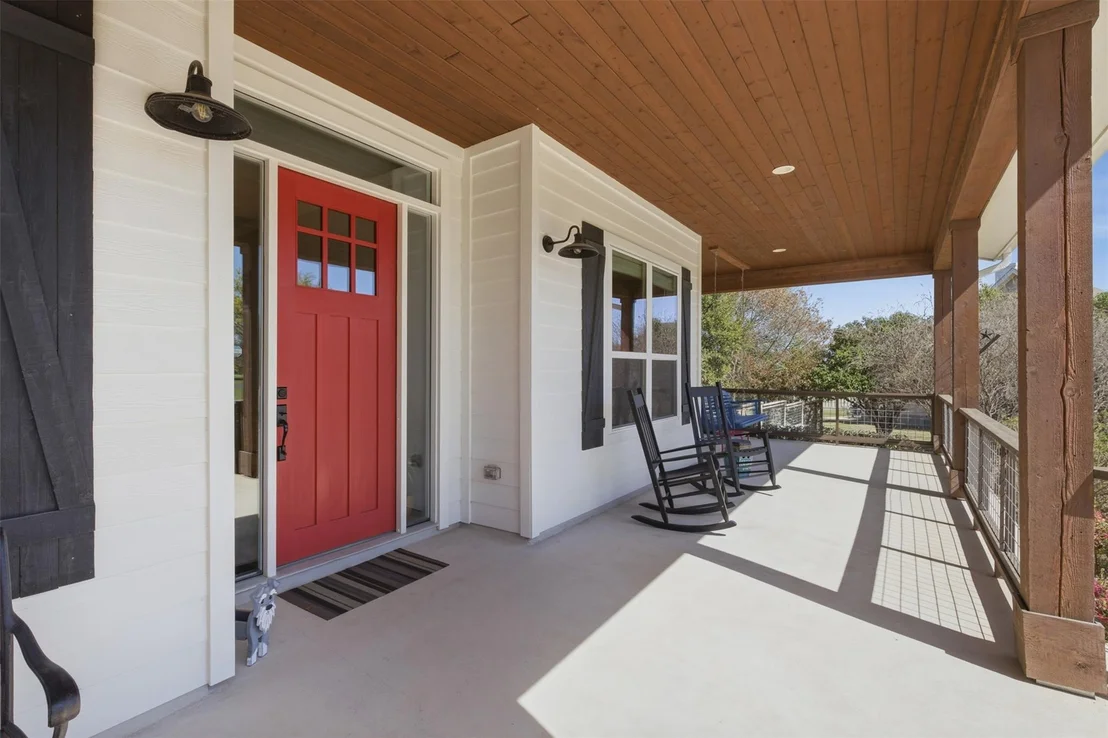 Photo of 219 Skyline RD
