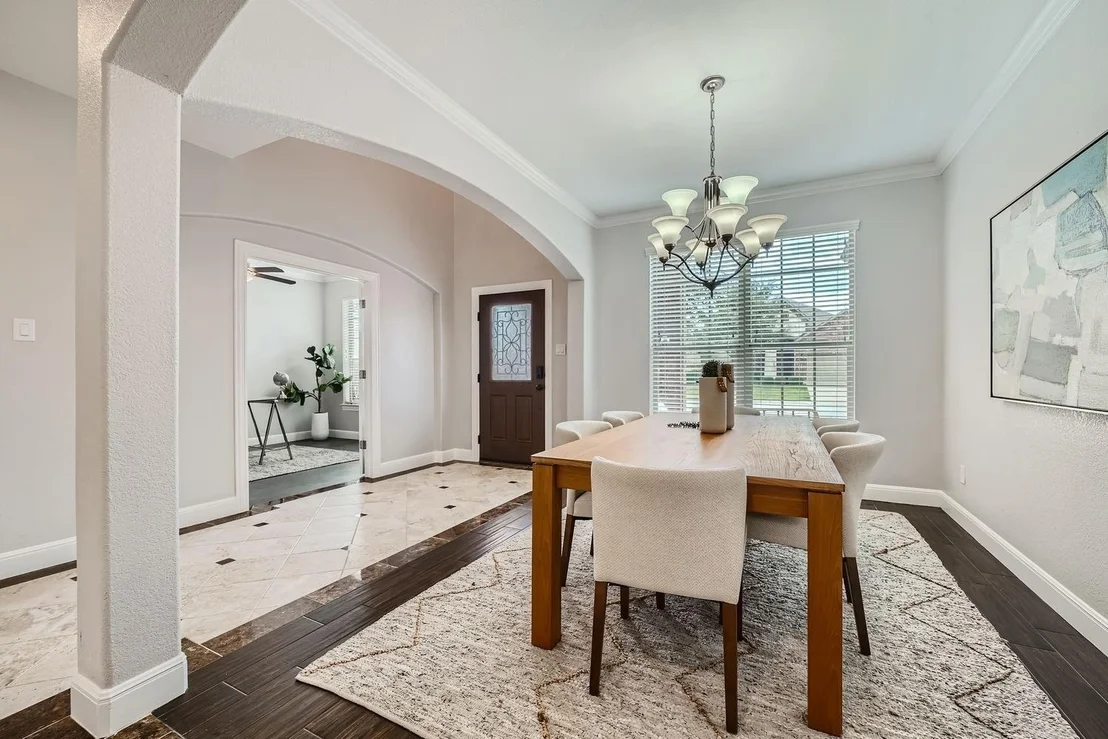 Photo of 1015 Rowland CV