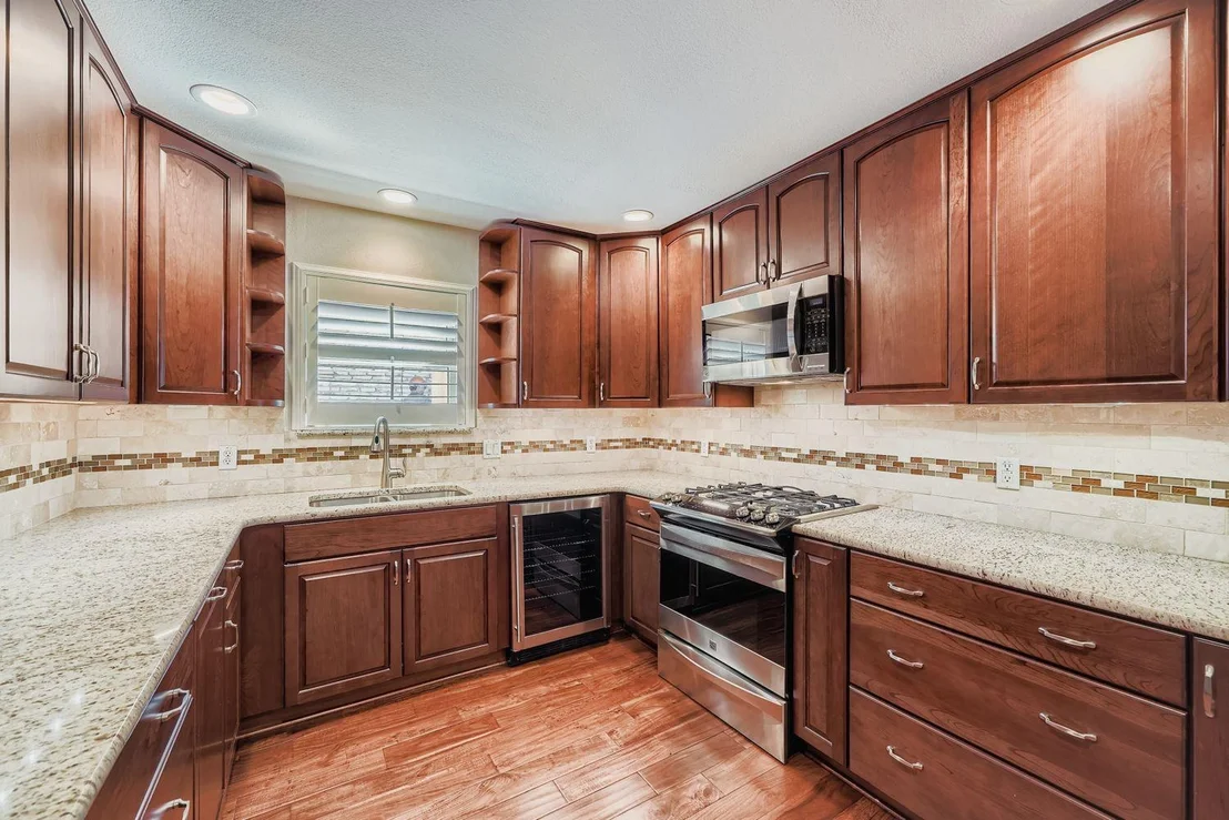 Photo of 7202 Beckett RD