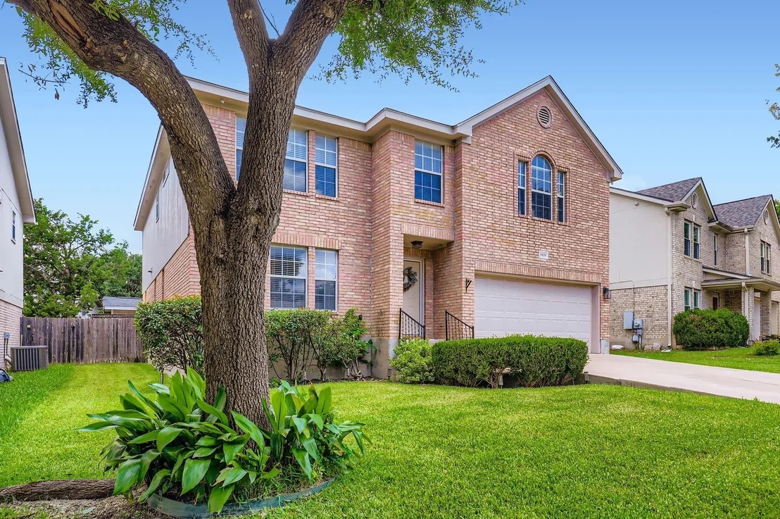 Photo of 3809 TAILFEATHER DR