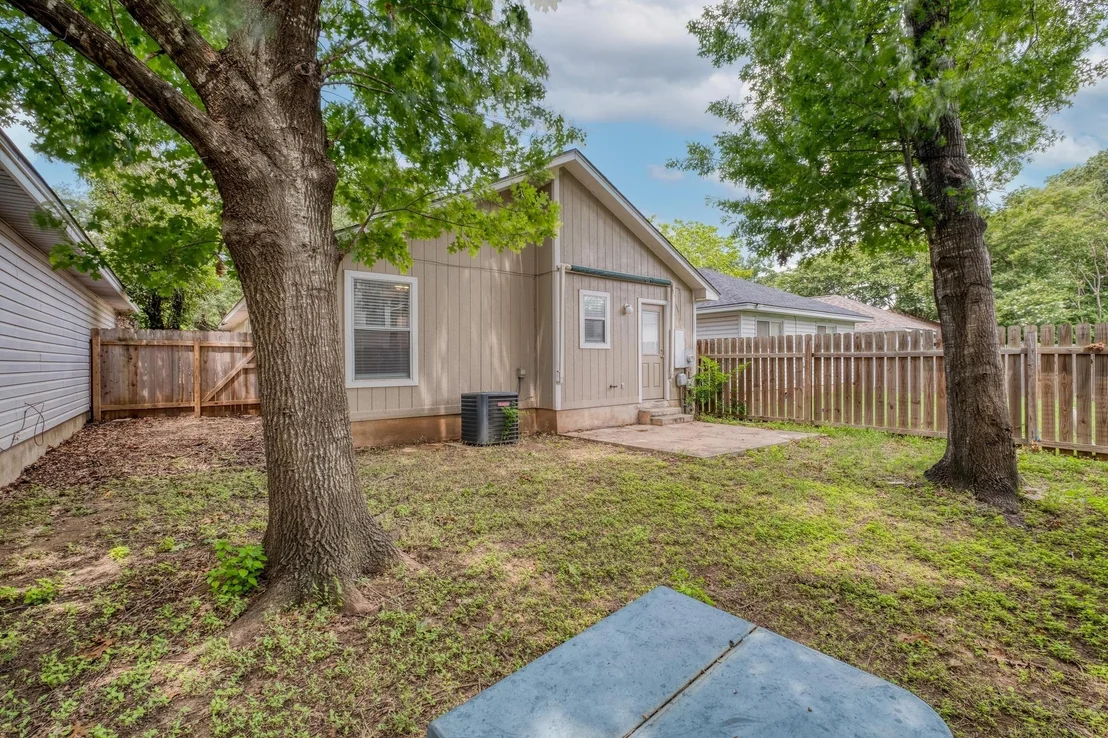 Photo of 2155 Redwing WAY