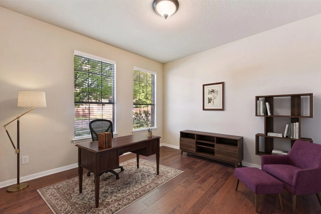 Photo of 1353 Talley LOOP