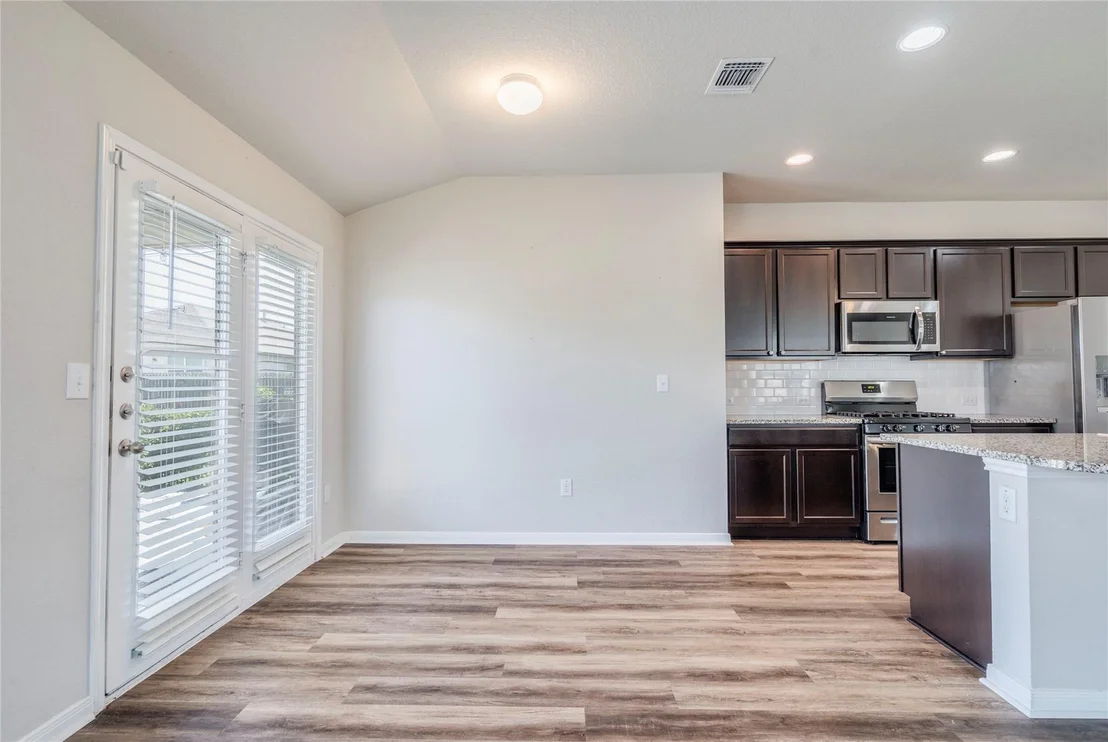 Photo of 303 Marimoor DR