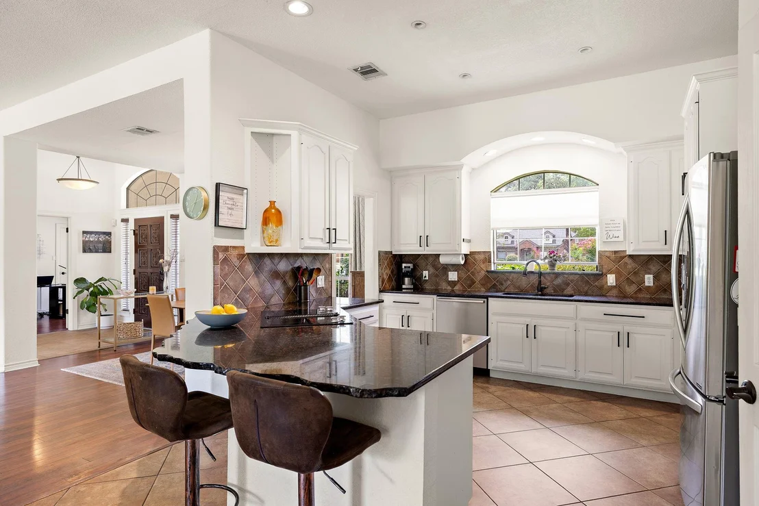 Photo of 9608 Streamside DR