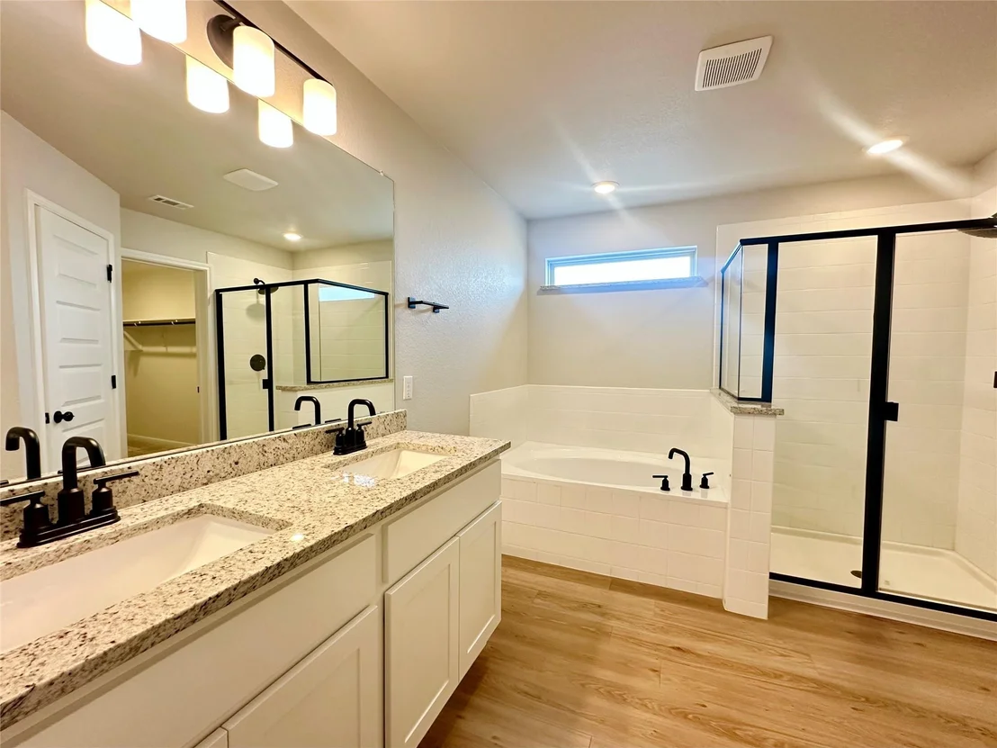 Photo of 149 Gullivers DR