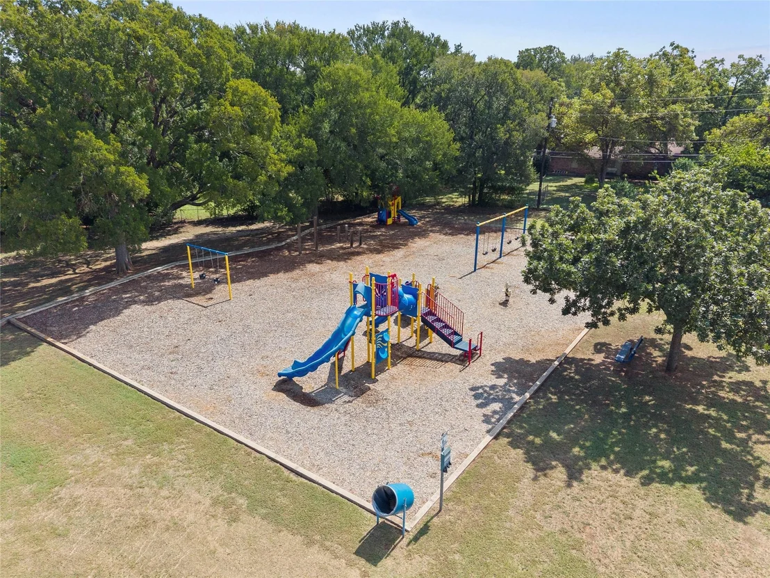 Photo of 22 Park LN