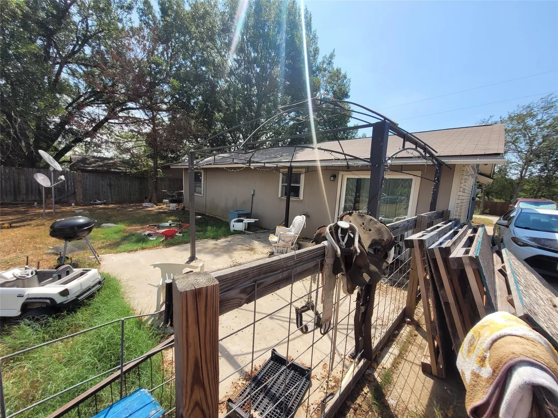 Photo of 134 Whispering Pines DR
