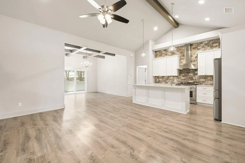 Photo of 411 Eagle LN