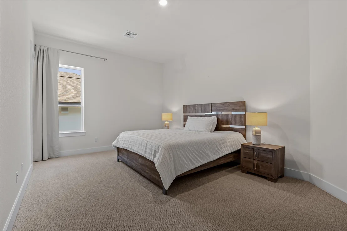 Photo of 921 Trevi Fontana DR