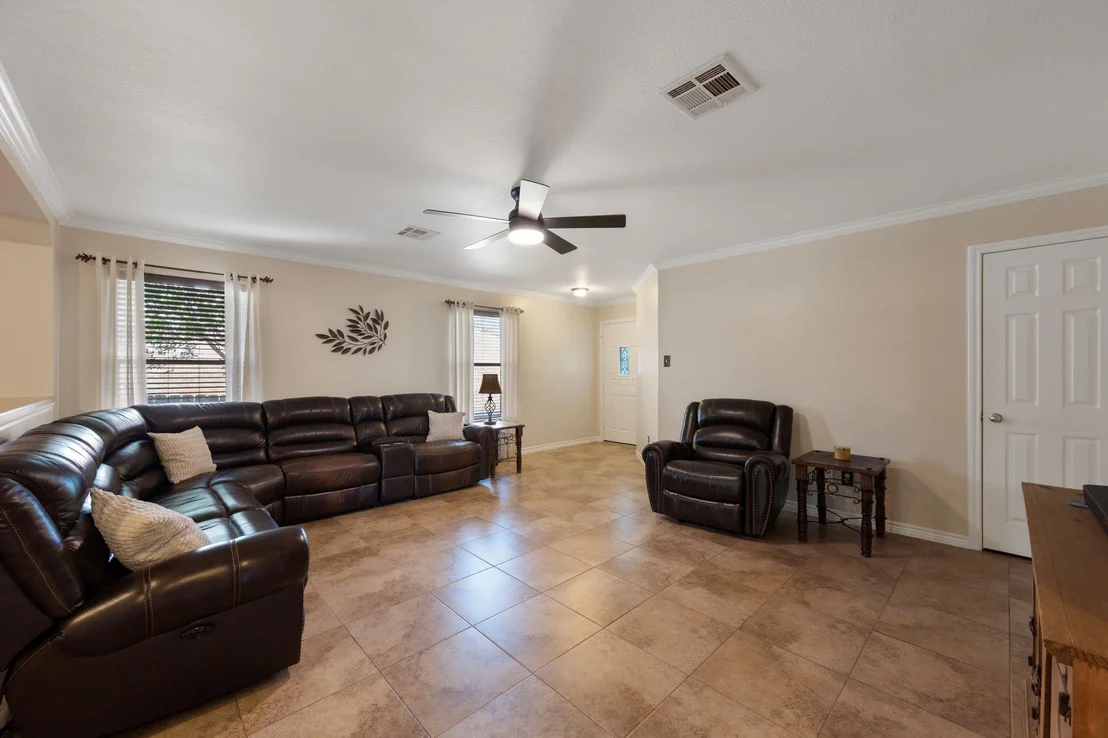 Photo of 205 Banner Ave