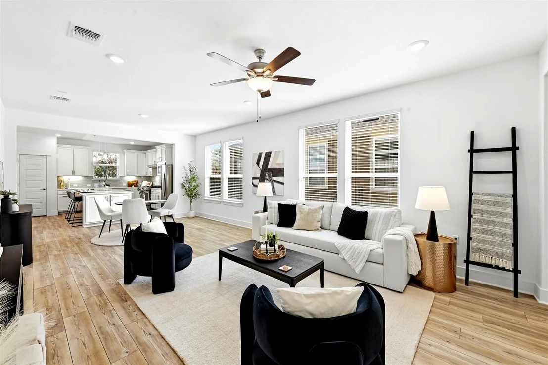 Photo of 702 Kitty Hawk RD