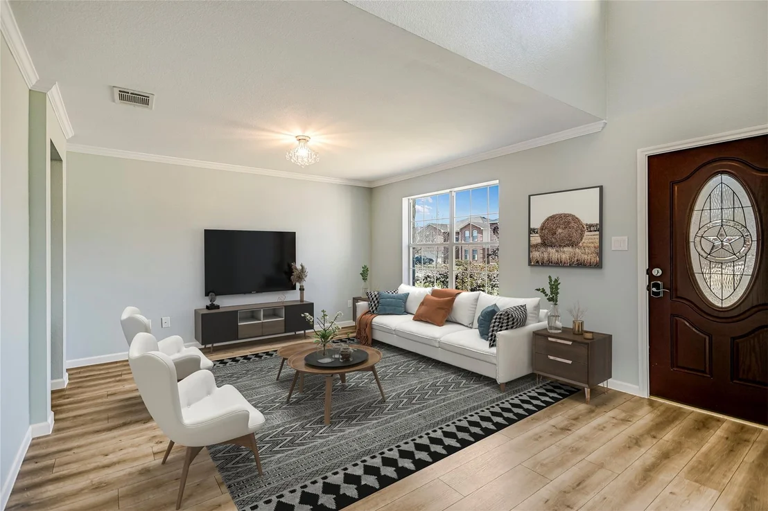 Photo of 222 Herrera TRL