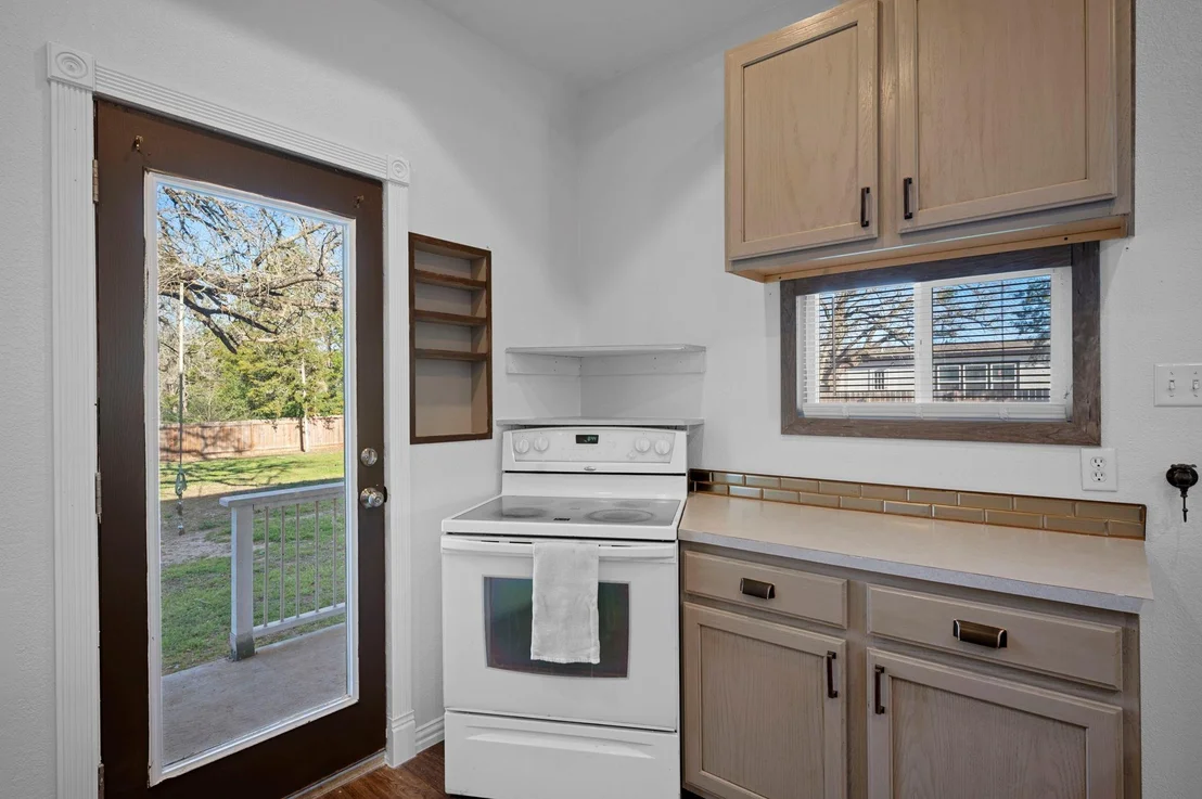 Photo of 106 Park DR