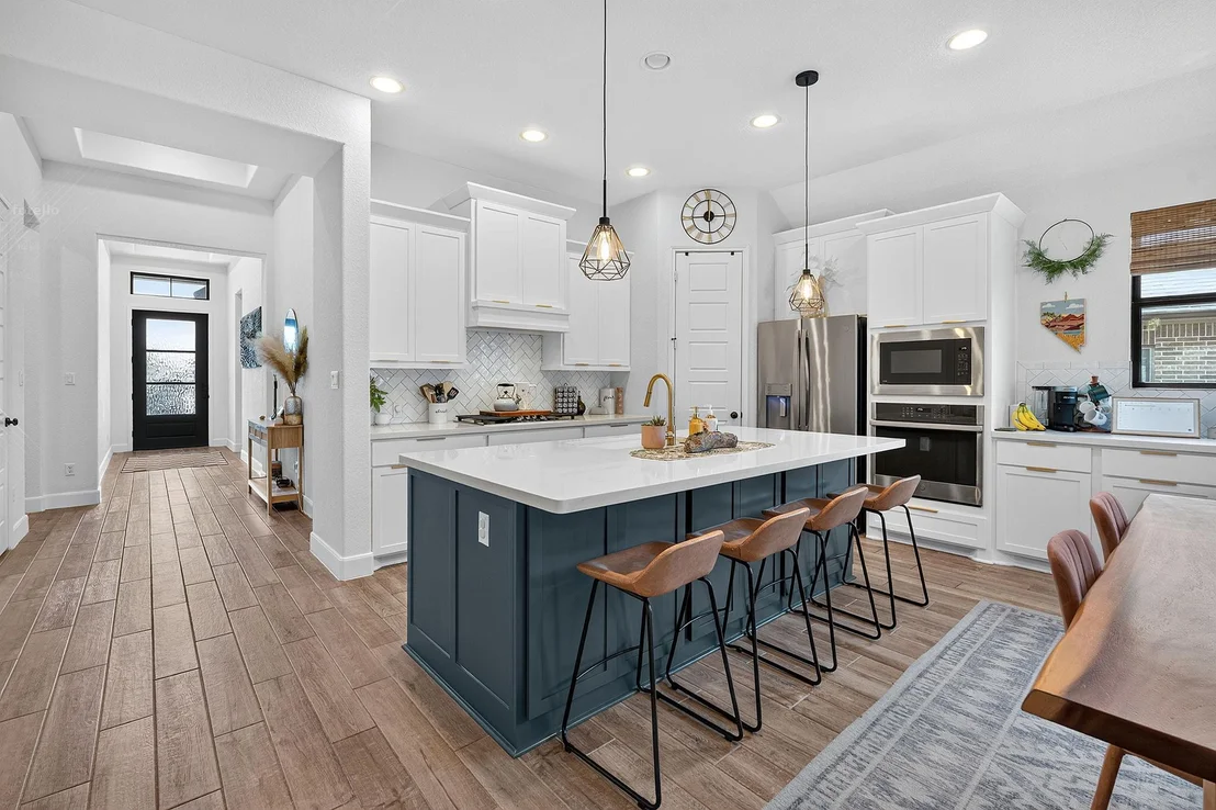 Photo of 301 Carpenter Hill DR