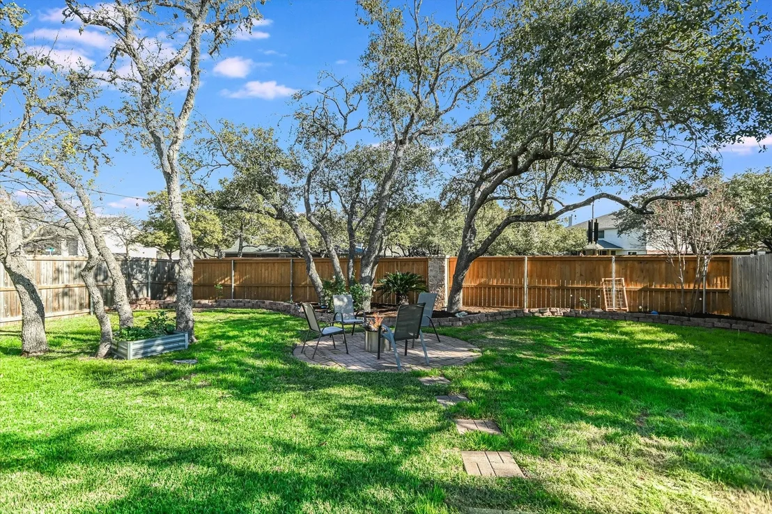 Photo of 8529 Axis DR