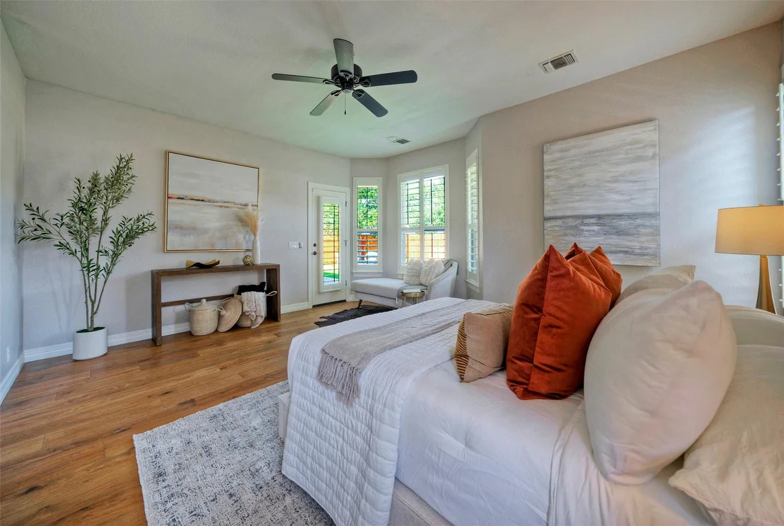 Photo of 11021 River Plantation DR