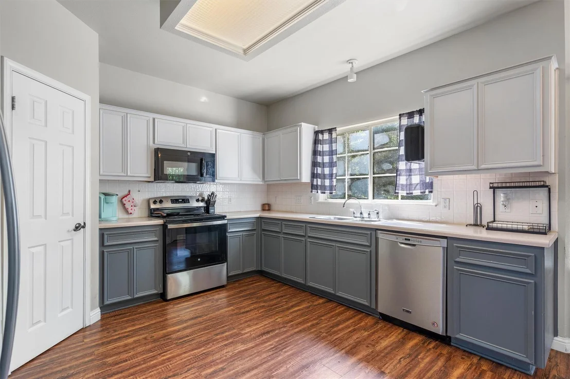 Photo of 1700 Fort Grant DR