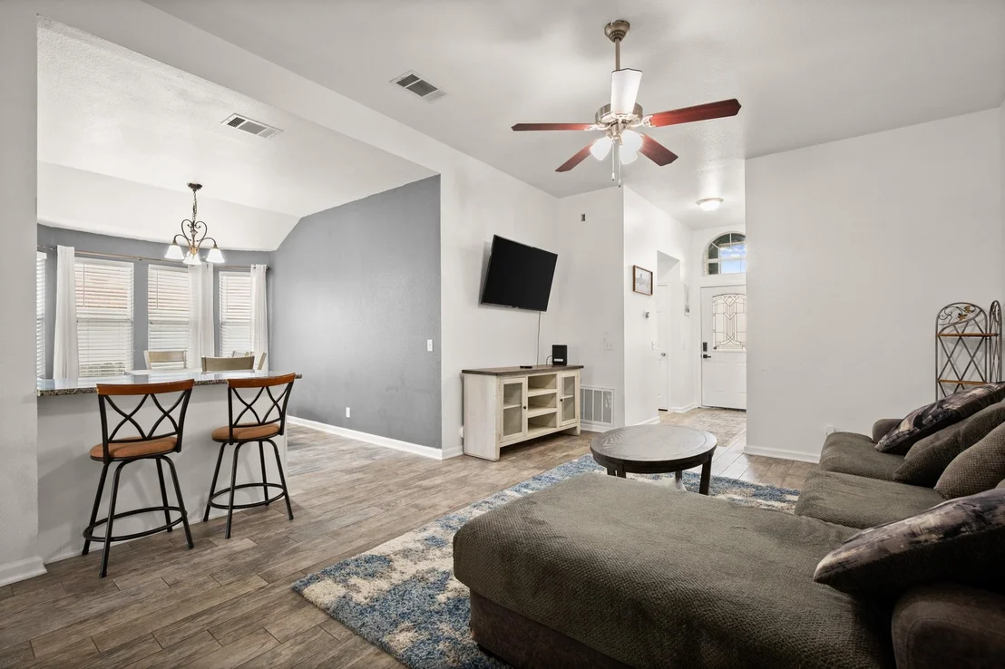 Photo of 213 Dana DR