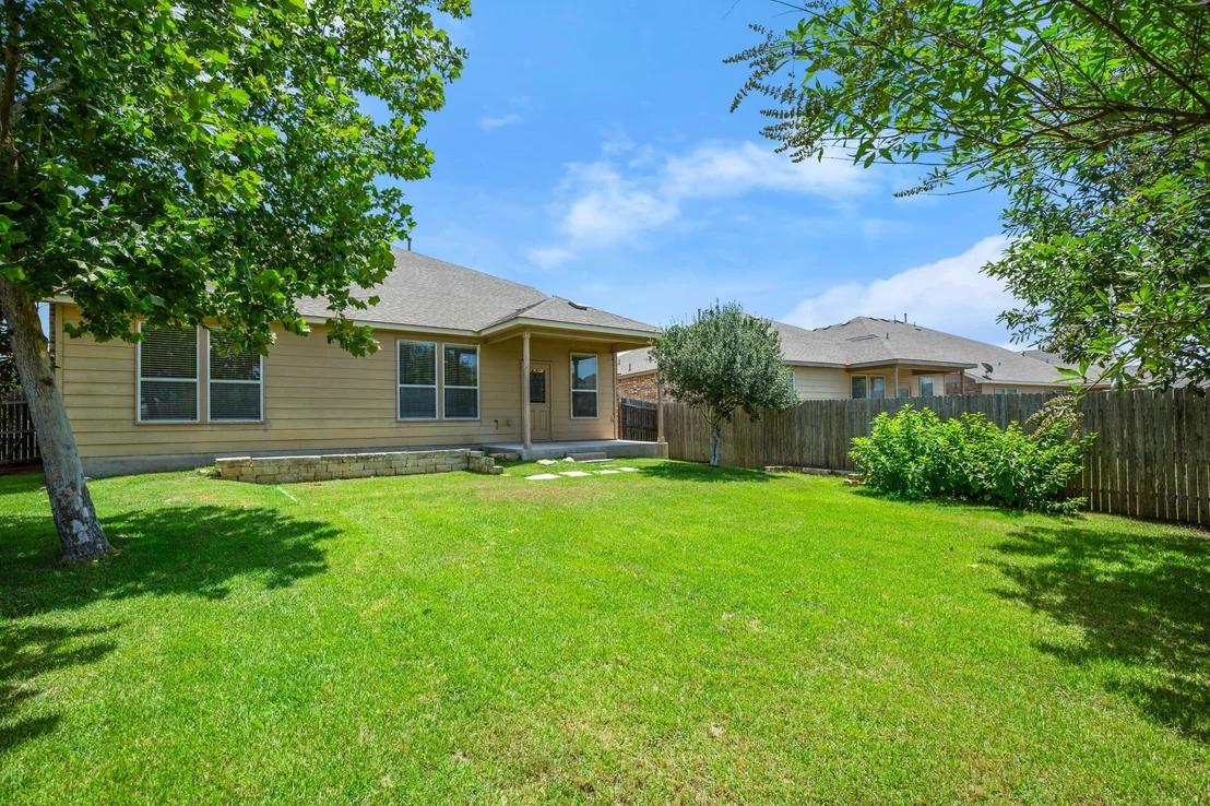 Photo of 204 Carrington DR