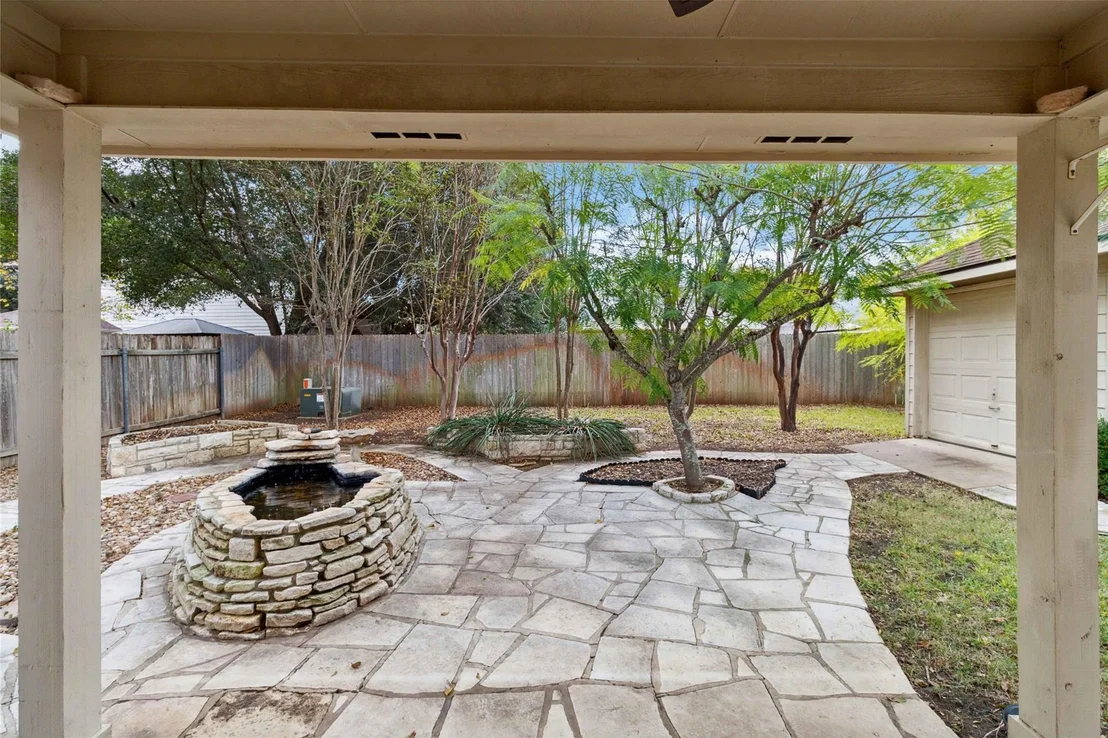 Photo of 615 Jessica PL