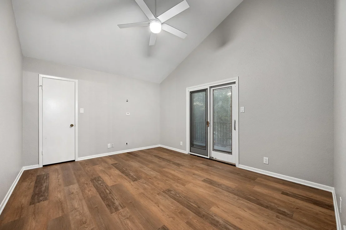 Photo of 2411 Lost Creek BLVD
