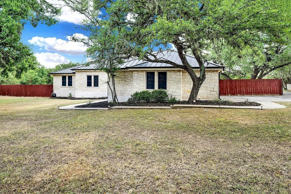 Photo of 2719 Summit Ridge DR