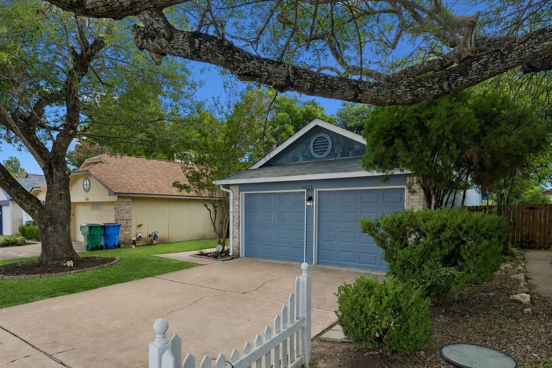 Photo of 14423 Robert I Walker BLVD
