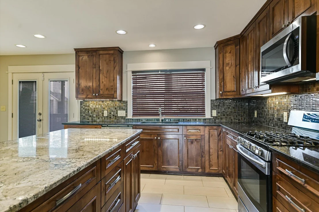 Photo of 1300 Morgan LN
