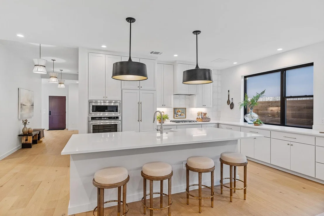Photo of 4604 Richmond Ave