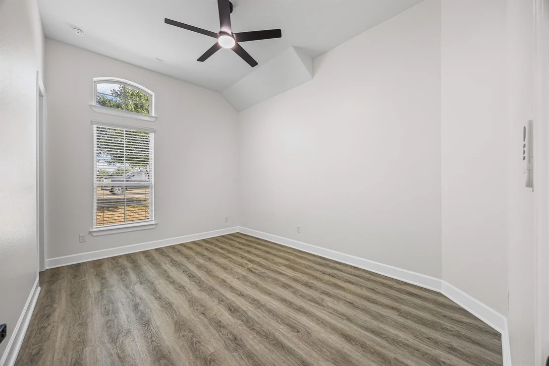 Photo of 162 Topaz CIR