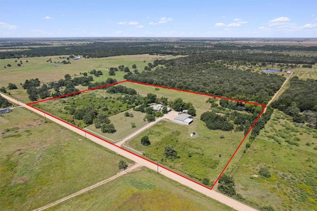 Photo of 1172 County Road 418