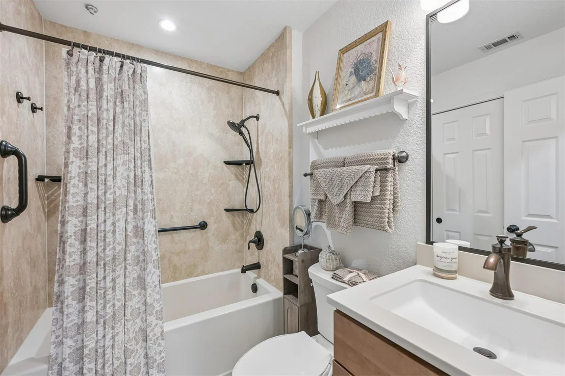 Photo of Unit 29 at 4400 Switch Willo