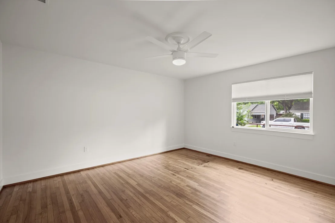 Photo of 1002 Payne Ave