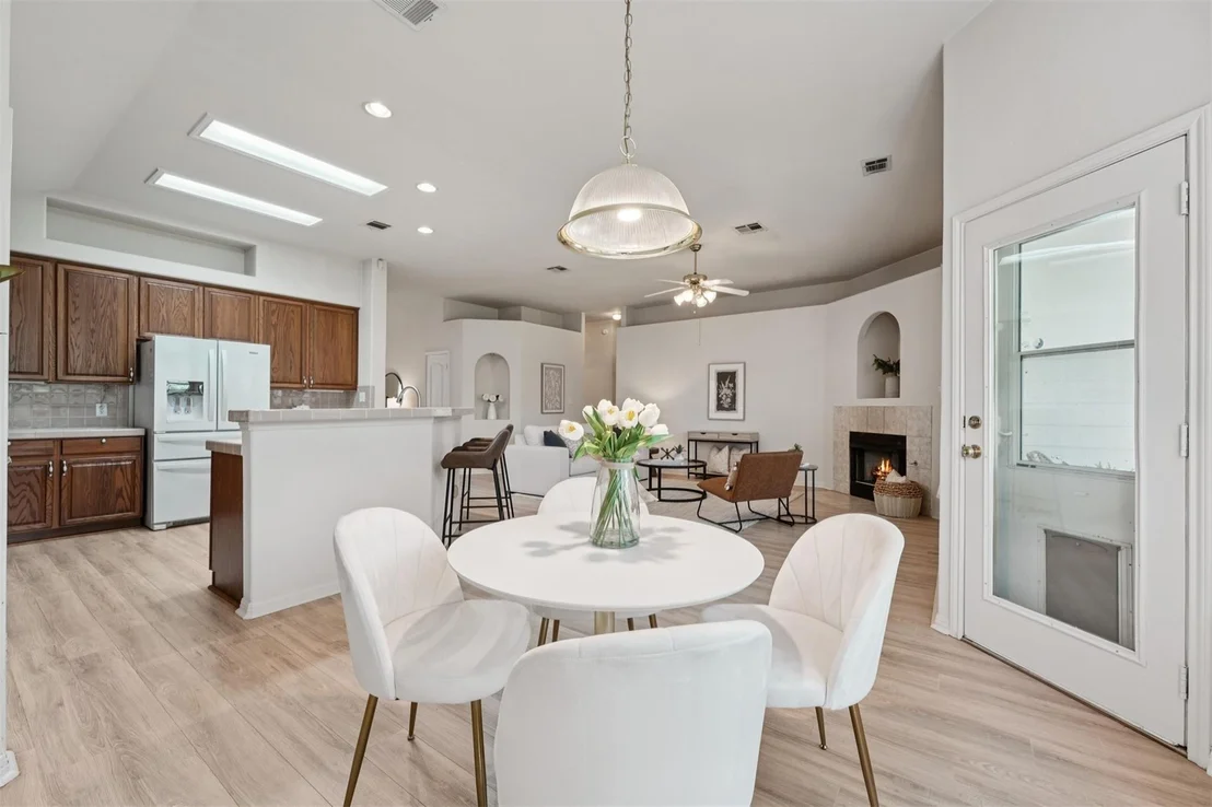 Photo of 2213 Zoa DR