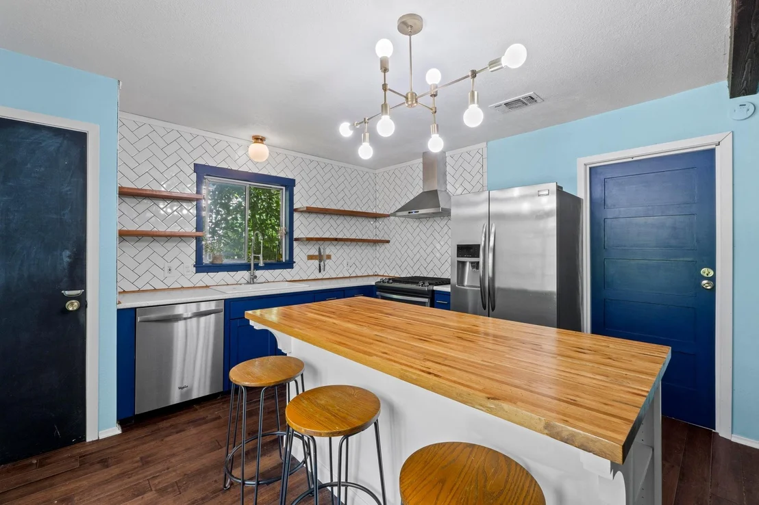 Photo of 5105 Stone Gate DR