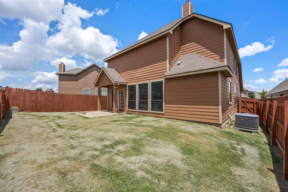 Photo of 3306 Castleton DR